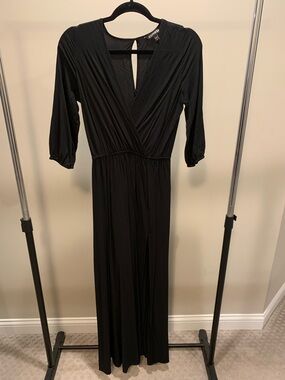 Women’s Black Maxi Dress - Elegant Long Sleeve
